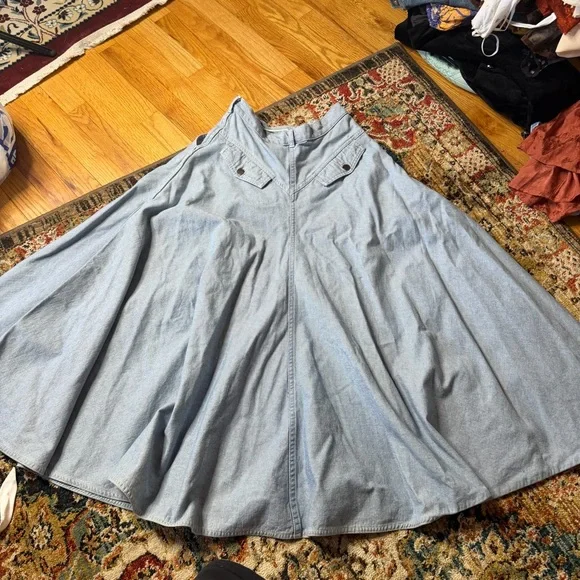 Vintage Norma Kamali denim maxi skirt - Picture 5 of 6